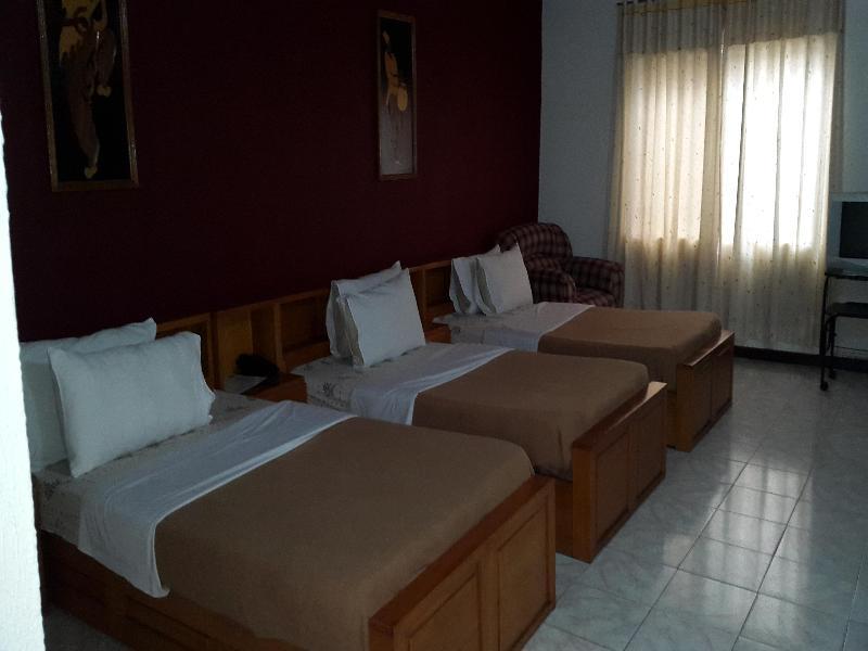 Sir Max Hotel Kumasi Esterno foto