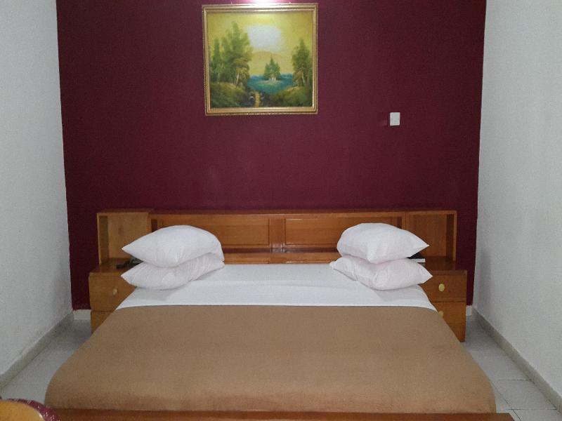 Sir Max Hotel Kumasi Esterno foto