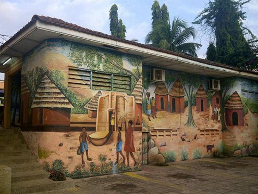 Sir Max Hotel Kumasi Esterno foto