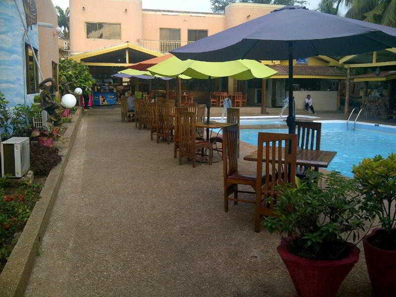 Sir Max Hotel Kumasi Esterno foto
